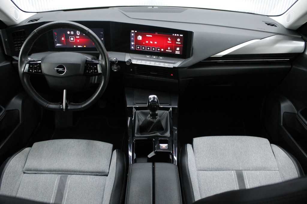 opel-astra-2023-gasolina-1199cc