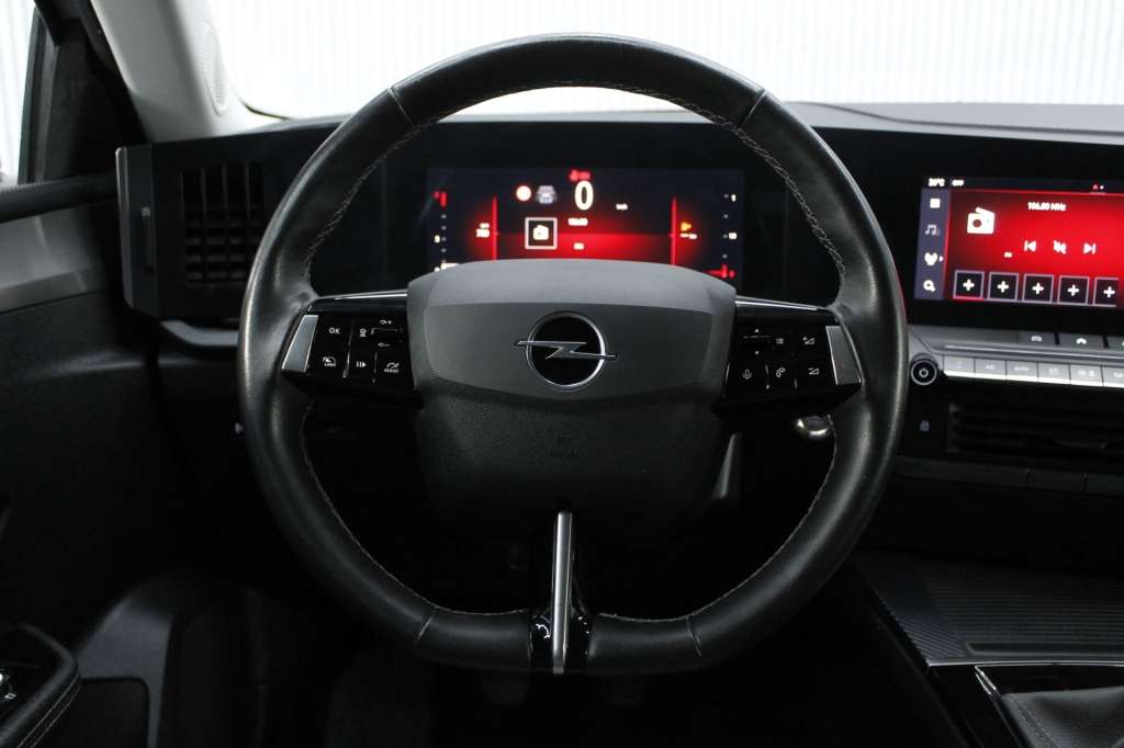 opel-astra-2023-gasolina-1199cc