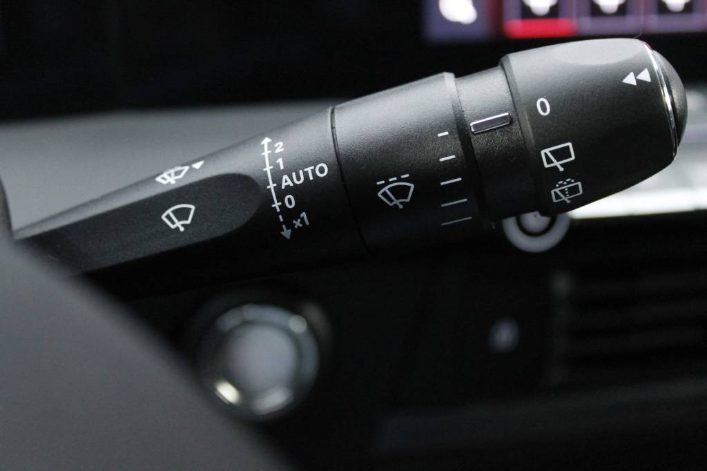 opel-astra-2023-gasolina-1199cc