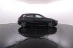 mercedes-benz-classe-a-2023-hibrido-1332cc