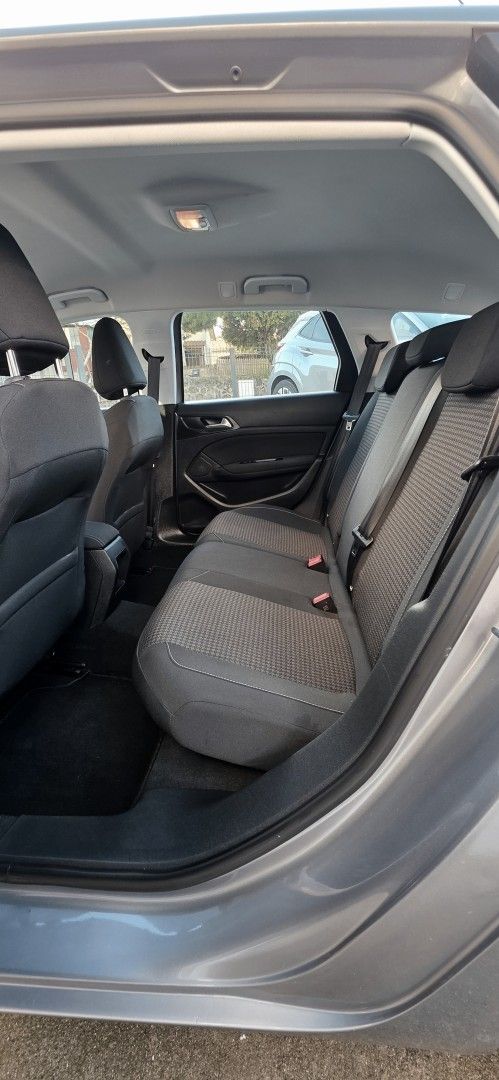 peugeot-308-2019-gasolina-1199cc