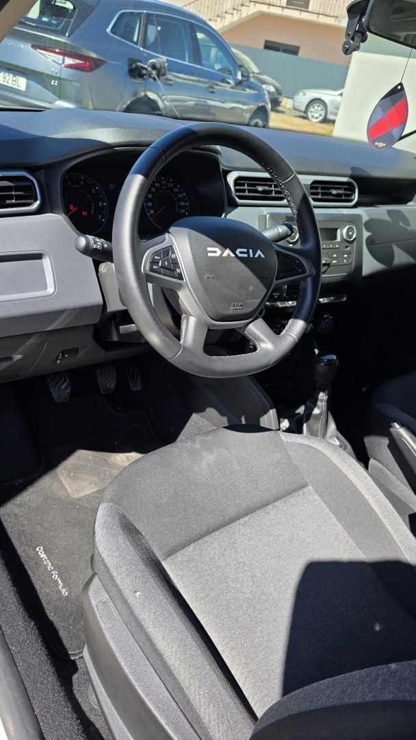 dacia-duster-2023-gasolina-999cc