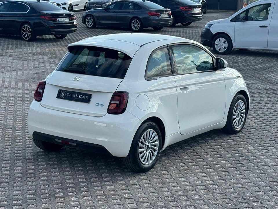 fiat-500e-42-kwh-2023-eletrico