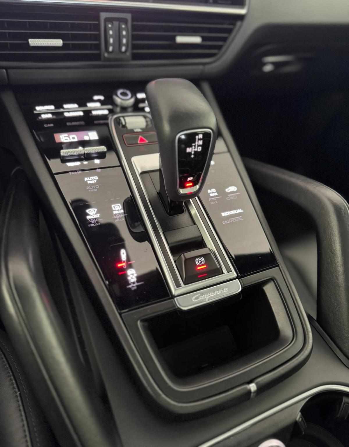 porsche-cayenne-e-hybrid-2019-gasolina-2995cc