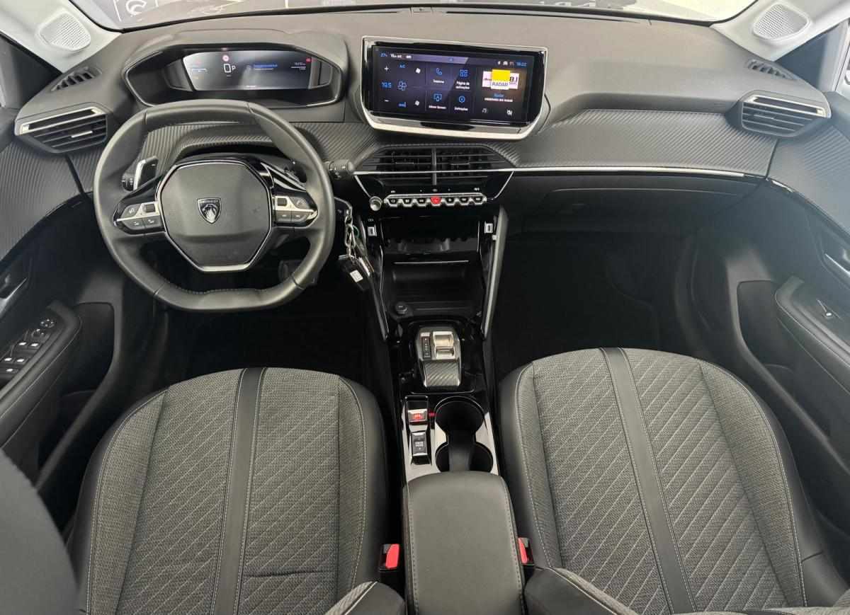 peugeot-208-1-2-puretech-2025-gasolina-1199cc