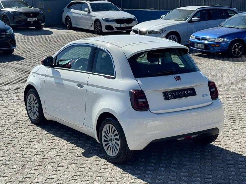 fiat-500e-42-kwh-2023-eletrico