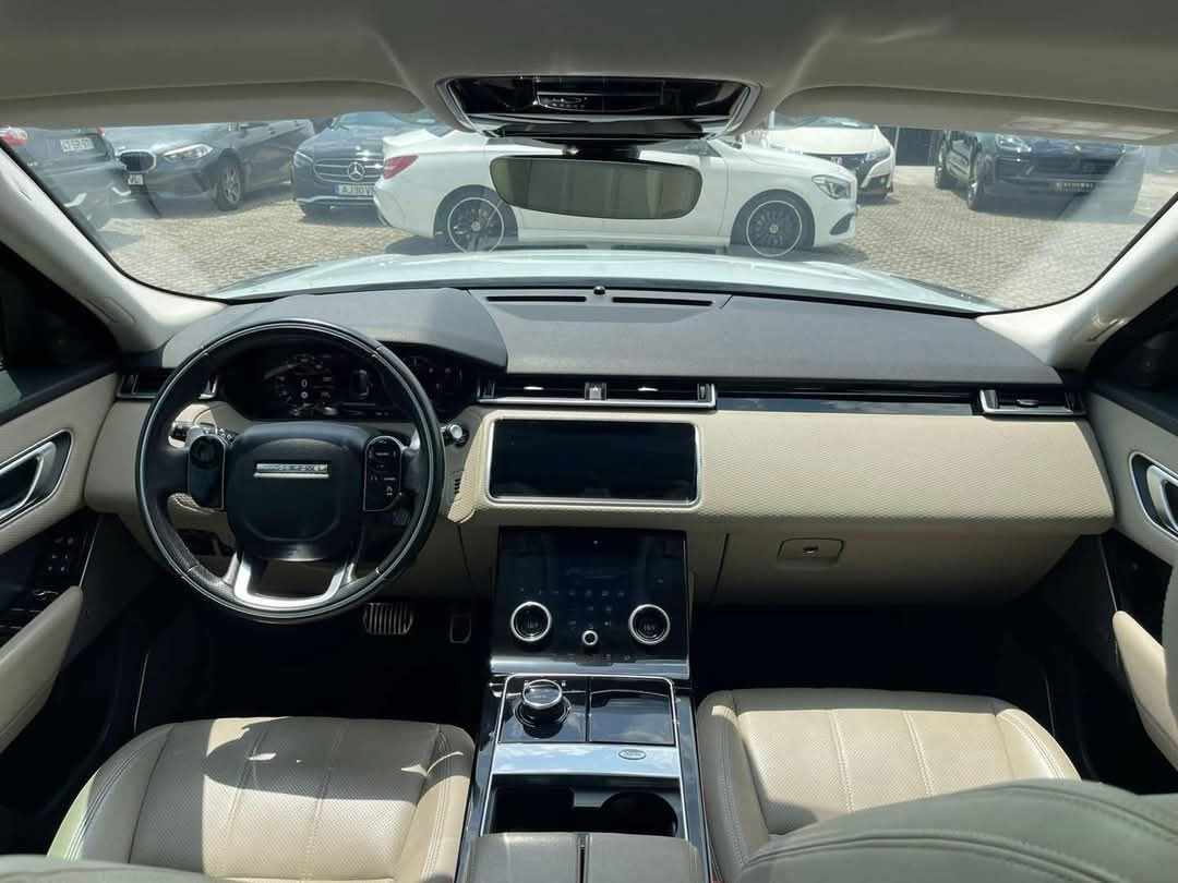land-rover-range-rover-velar-d275-3-0-v6-awd-2019-diesel-2993cc