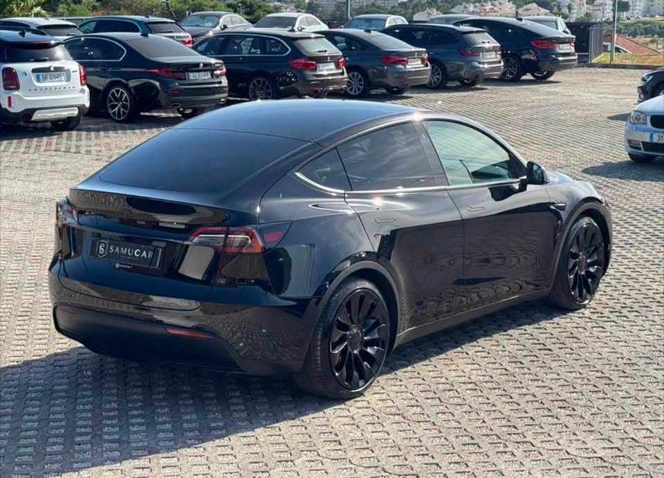 tesla-model-y-performance-2022-eletrico