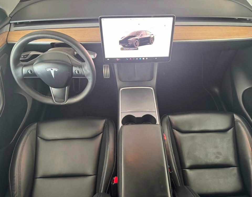 tesla-model-y-performance-2022-eletrico