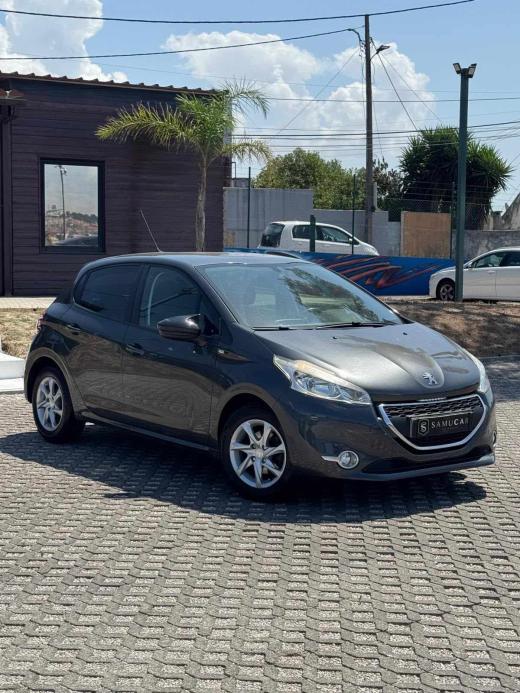 peugeot-208-1-2-vti-2015-gasolina-1199cc
