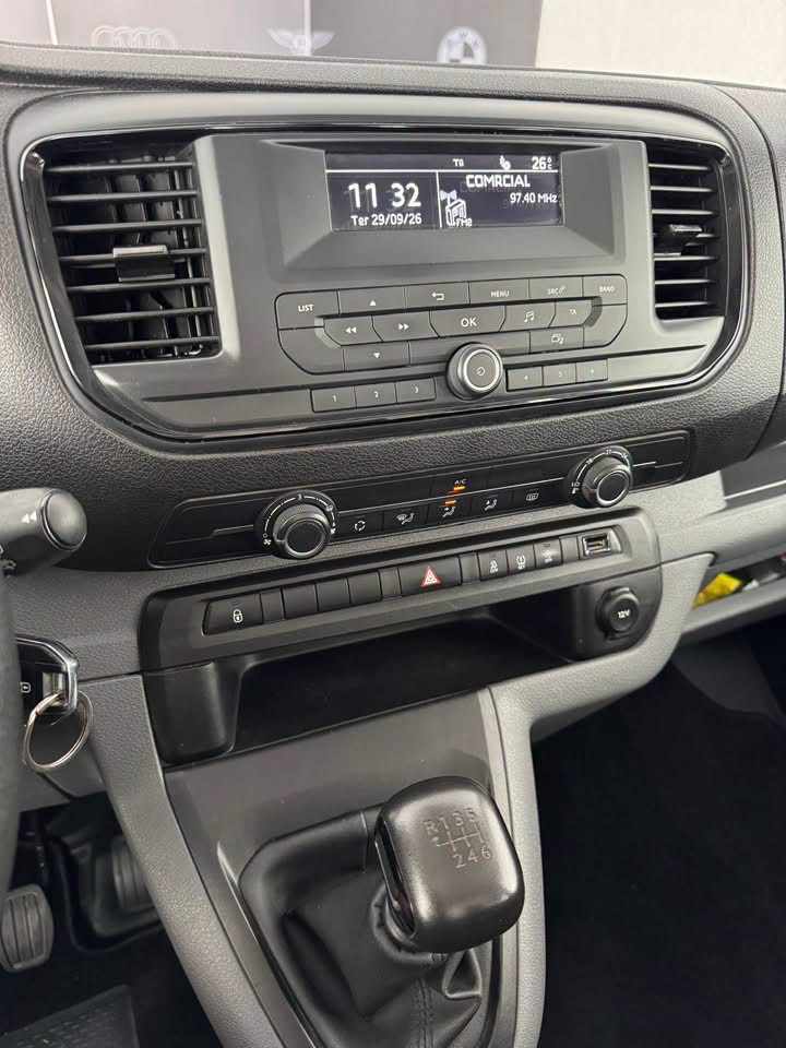 peugeot-expert-1-5-120cv-2021-diesel-1499cc
