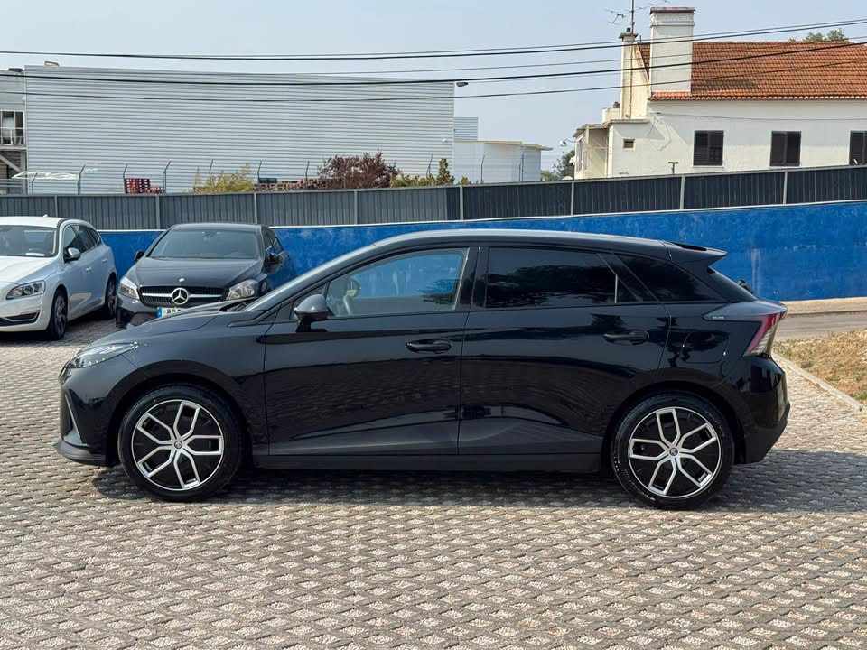 mg-mg4-64-kwh-long-range-2023-eletrico