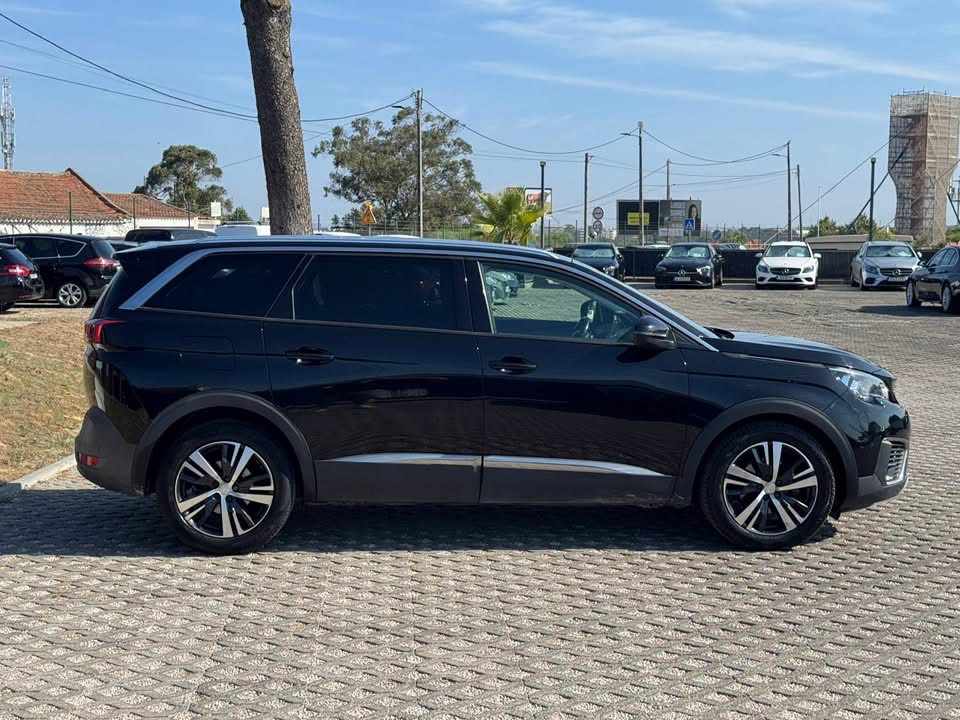 peugeot-5008-1-6-bluehdi-2017-diesel-1560cc