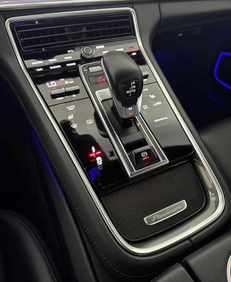 porsche-panamera-4-e-hybrid-2018-gasolina-2894cc