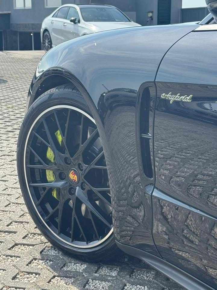porsche-panamera-4-e-hybrid-2018-gasolina-2894cc
