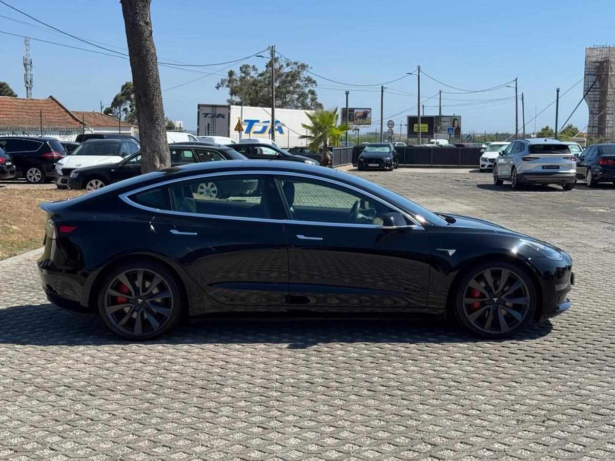 tesla-model-3-performance-2020-eletrico