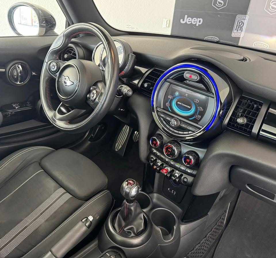 mini-hatch-1-5-2014-gasolina-1499cc