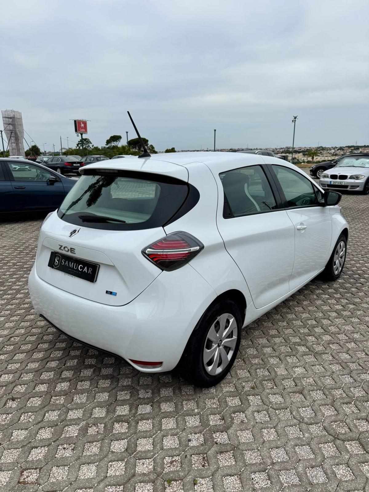 renault-zoe-r110-52-kwh-2022-eletrico