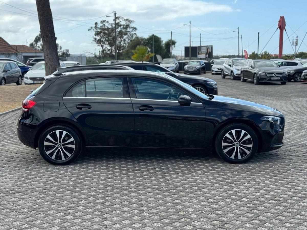 mercedes-benz-classe-a-a-250-e-2021-gasolina-1332cc