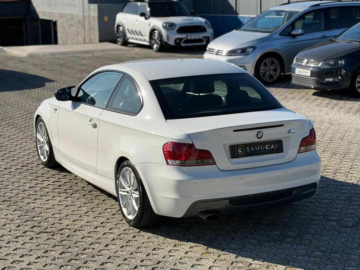 bmw-serie-1-118d-2010-diesel-1995cc