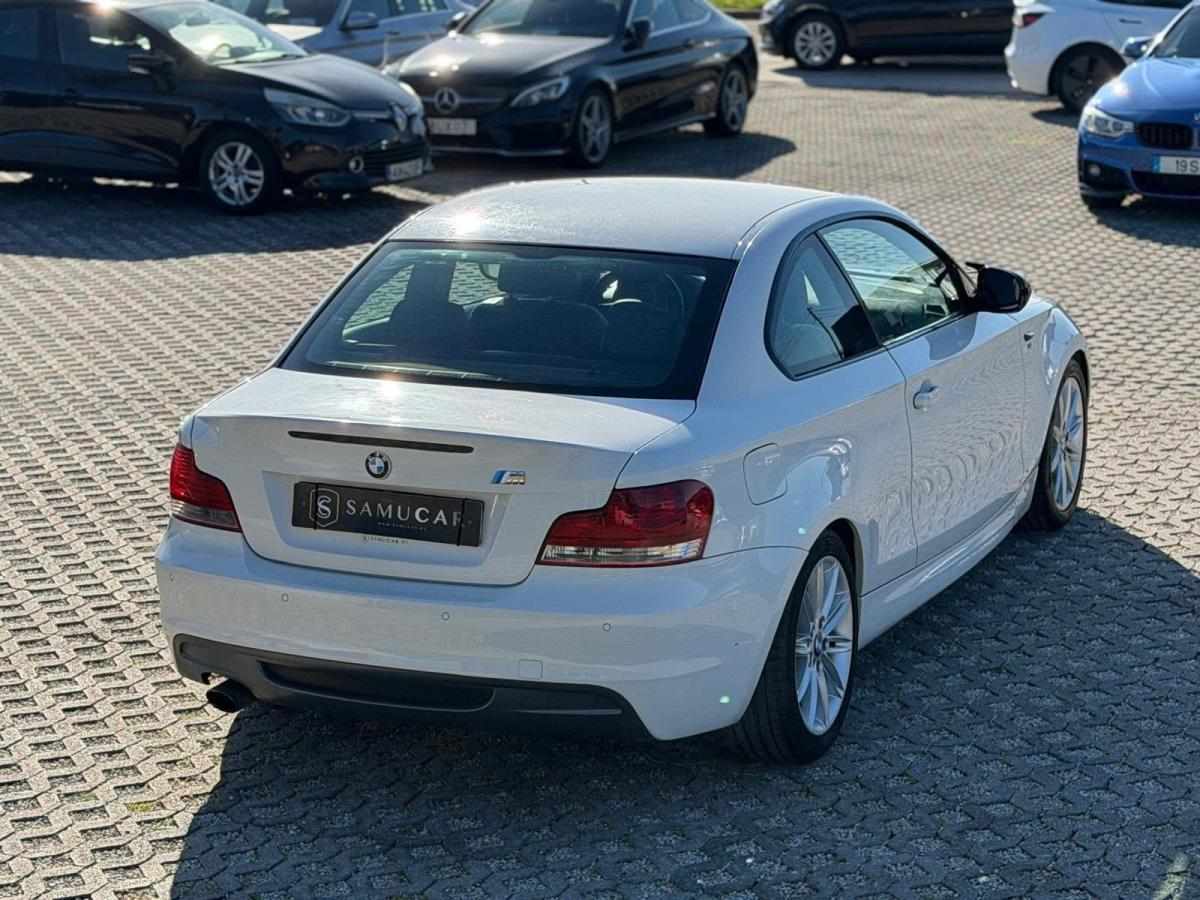 bmw-serie-1-118d-2010-diesel-1995cc