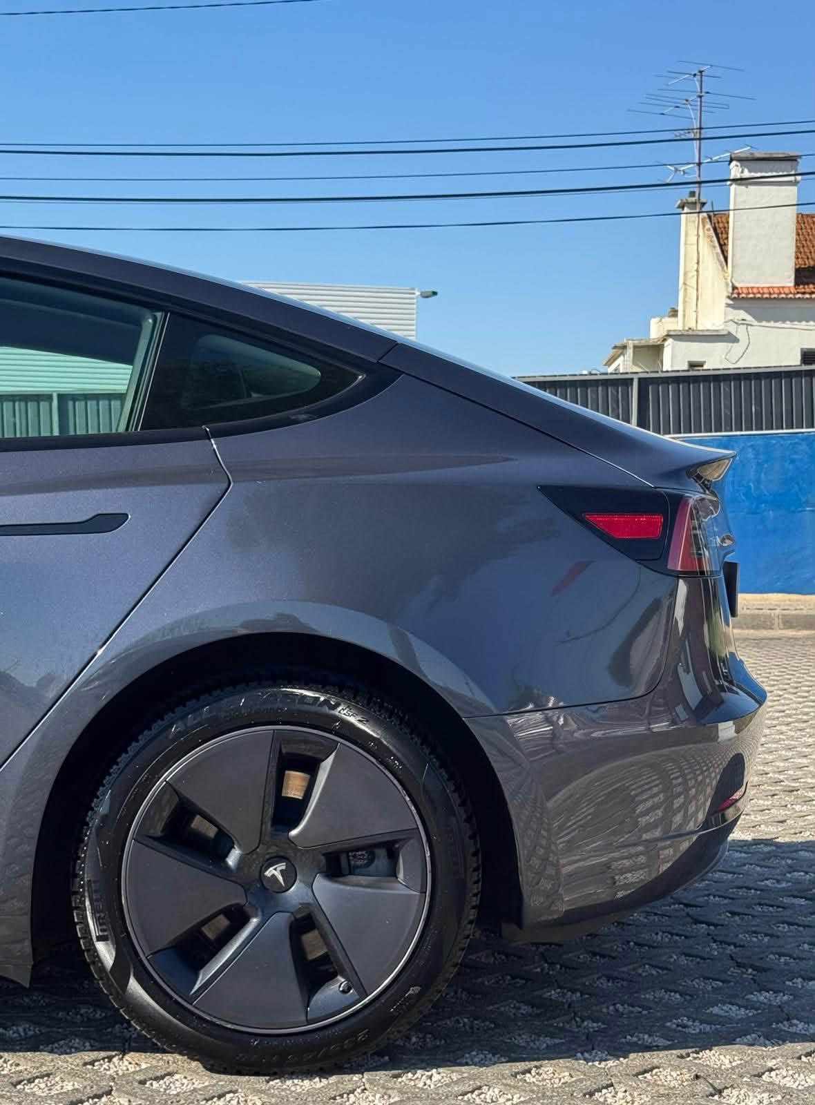 tesla-model-3-long-range-awd-2023-eletrico