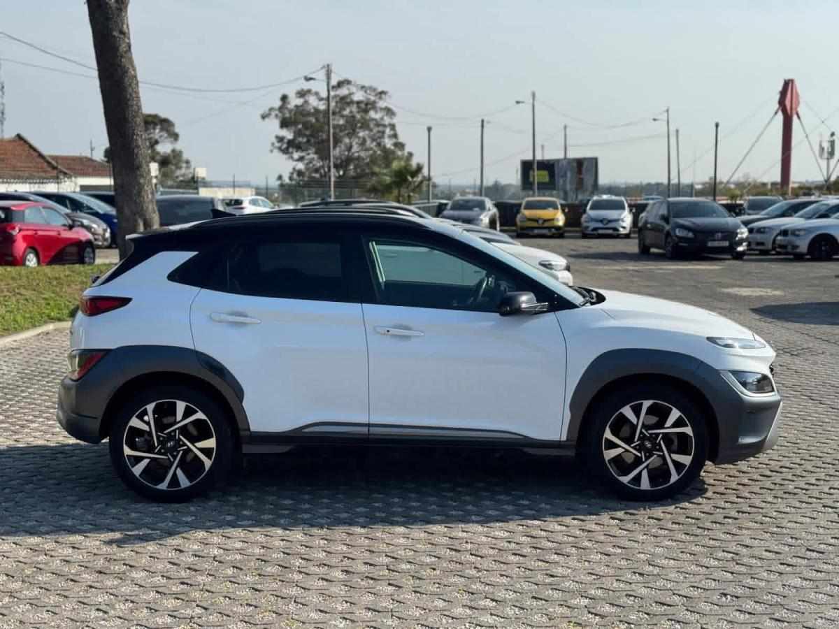 hyundai-kauai-1-0-120cv-2022-gasolina-998cc
