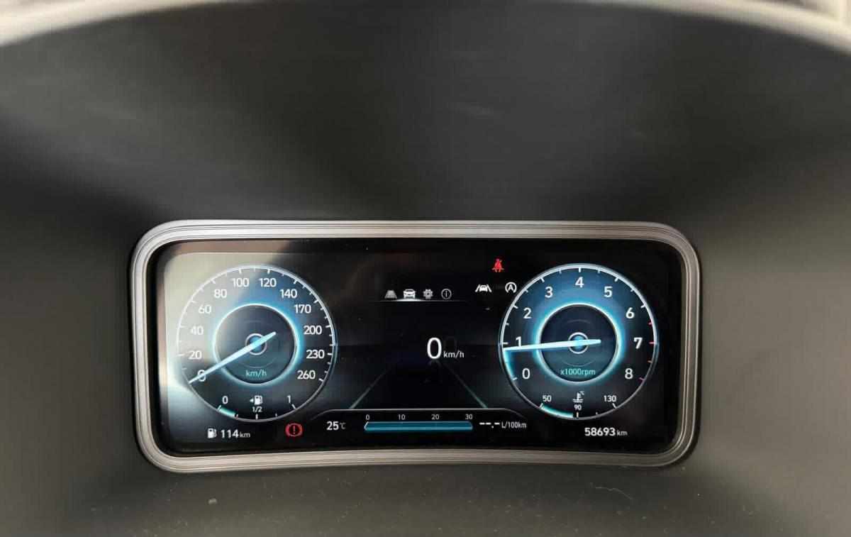 hyundai-kauai-1-0-120cv-2022-gasolina-998cc