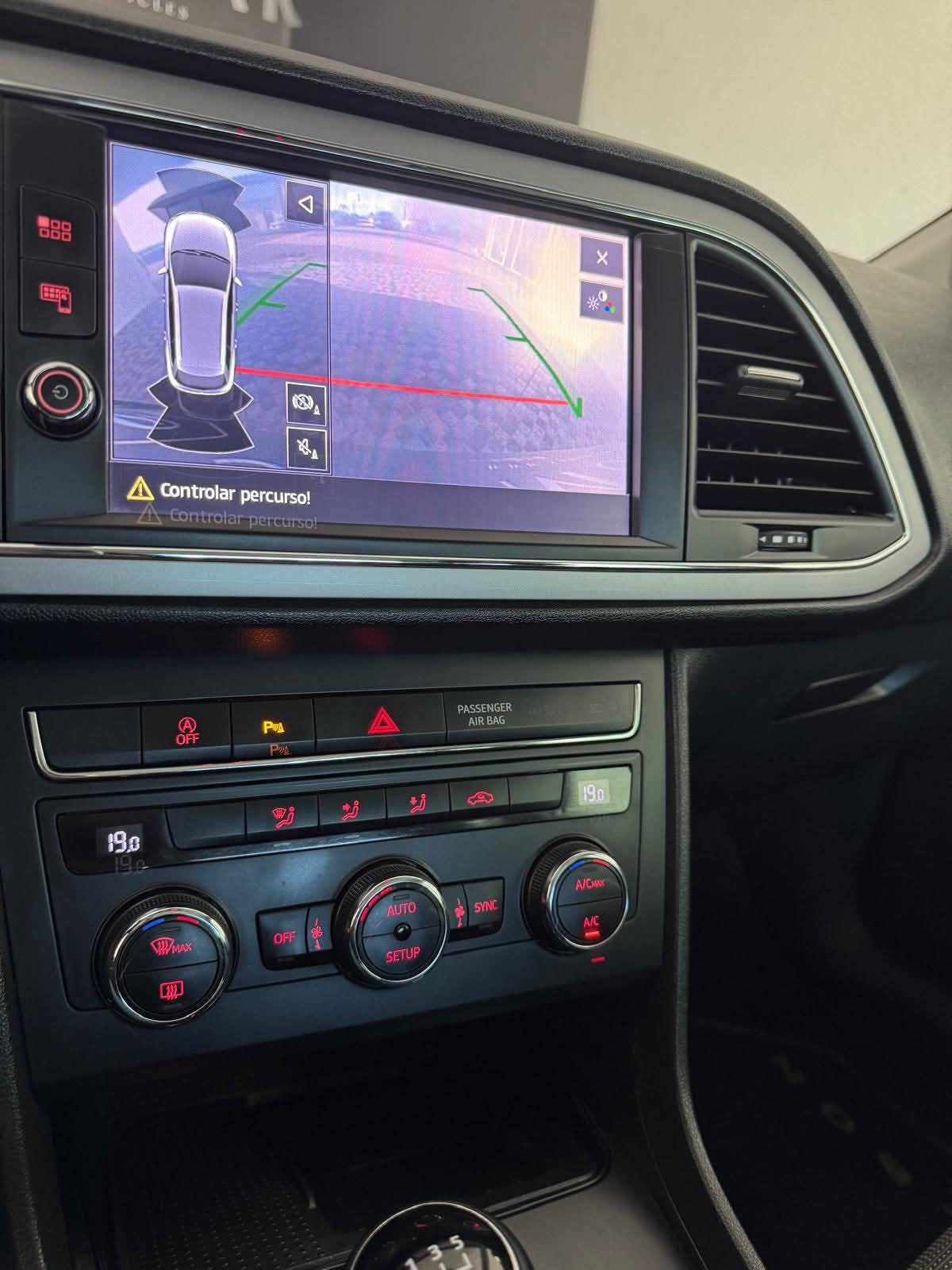 seat-leon-1-6-tdi-2020-diesel-1598cc