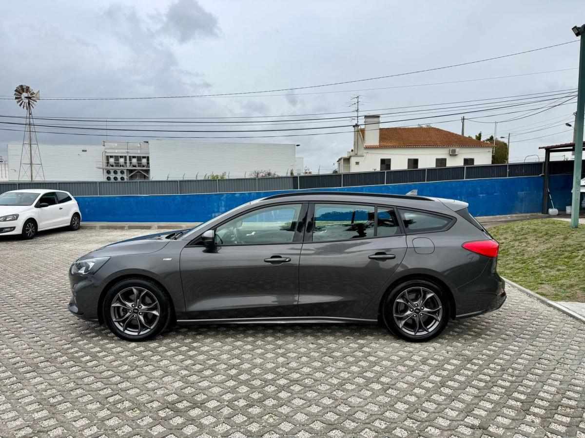 ford-focus-1-0-ecoboost-mild-hybrid-2022-gasolina-999cc