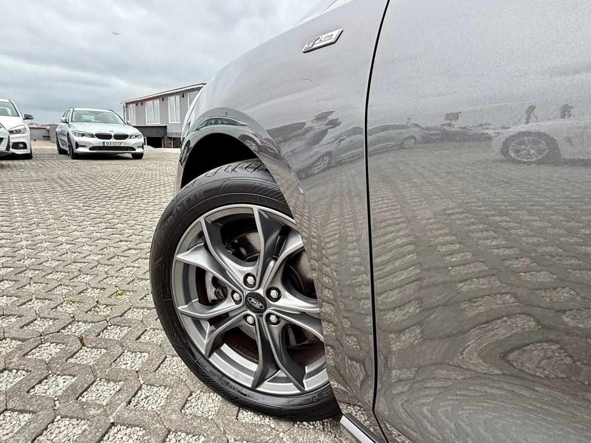 ford-focus-1-0-ecoboost-mild-hybrid-2022-gasolina-999cc