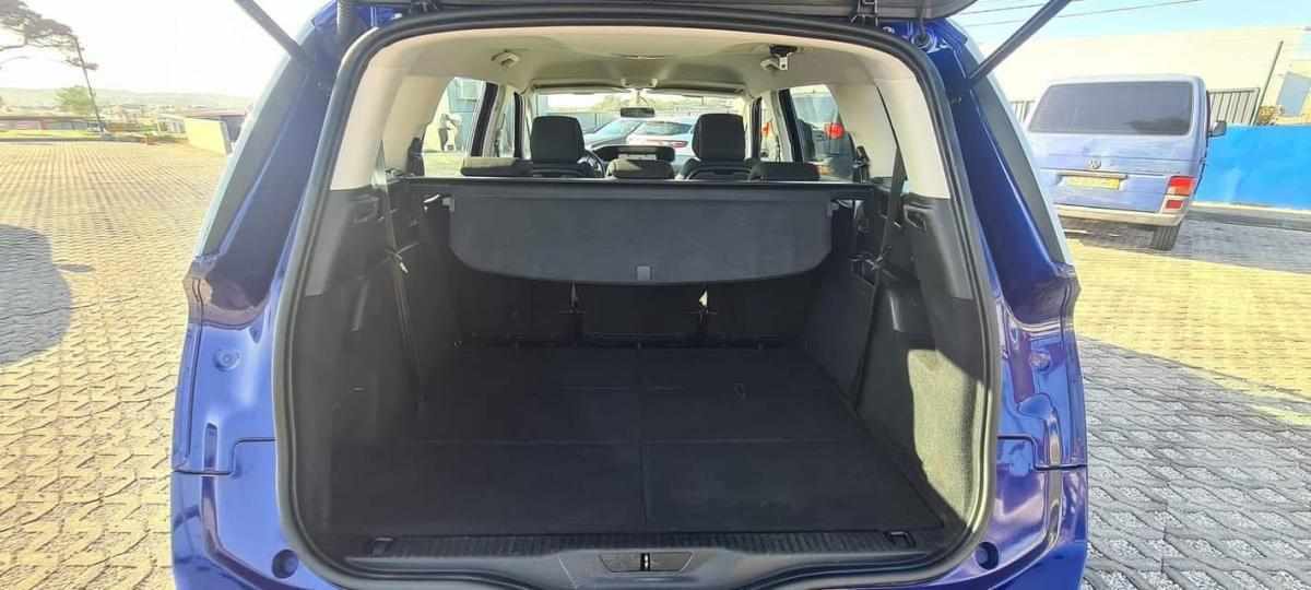 citroen-c4-picasso-1-6-bluehdi-2018-diesel-1560cc