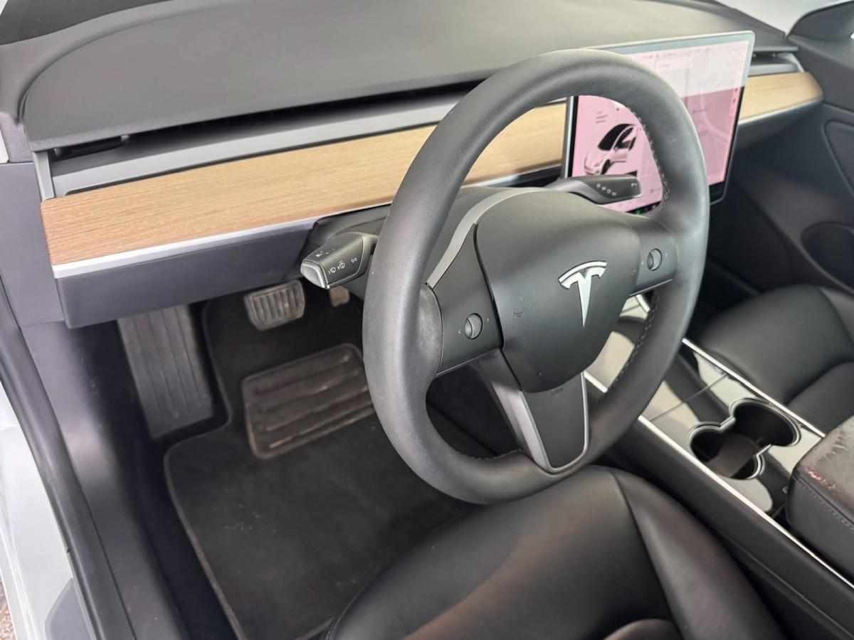 tesla-model-3-standard-range-2019-eletrico