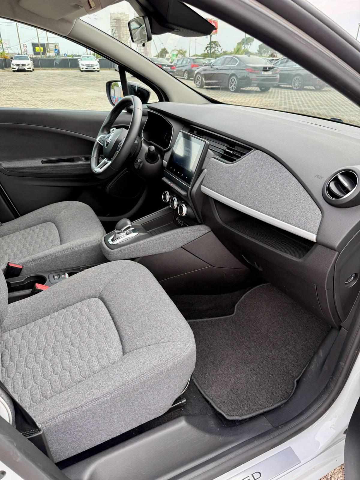 renault-zoe-r110-52-kwh-2022-eletrico