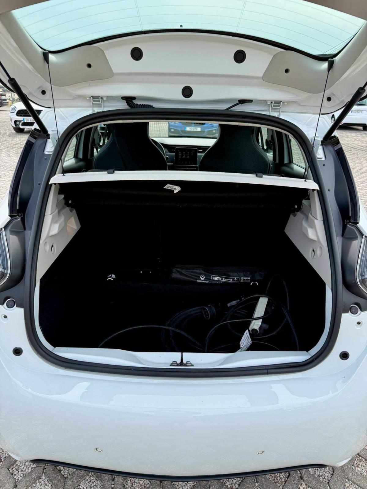 renault-zoe-r110-52-kwh-2022-eletrico