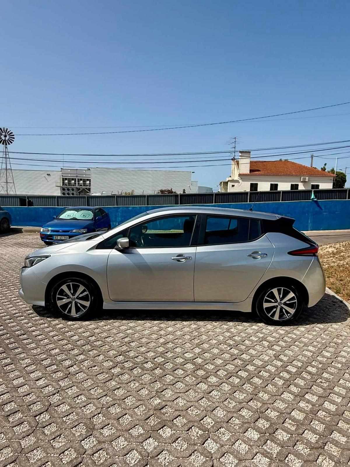 nissan-leaf-40-kwh-2021-eletrico