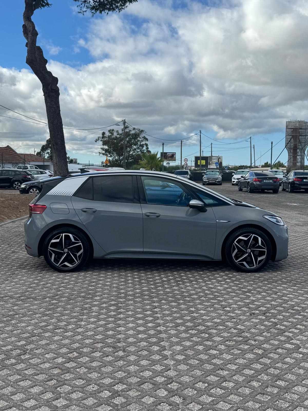 volkswagen-id-3-pro-performance-58-kwh-2020-eletrico