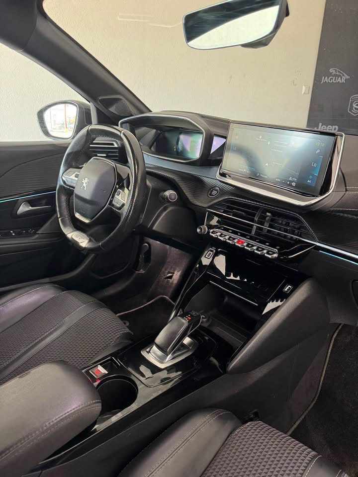 peugeot-208-e-208-50-kwh-2021-eletrico