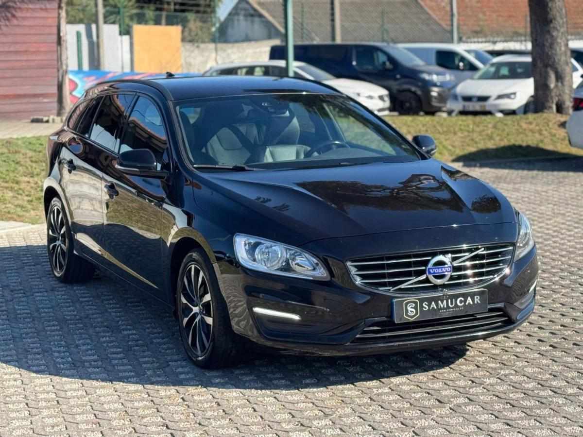 volvo-v60-d2-2018-diesel-1969cc