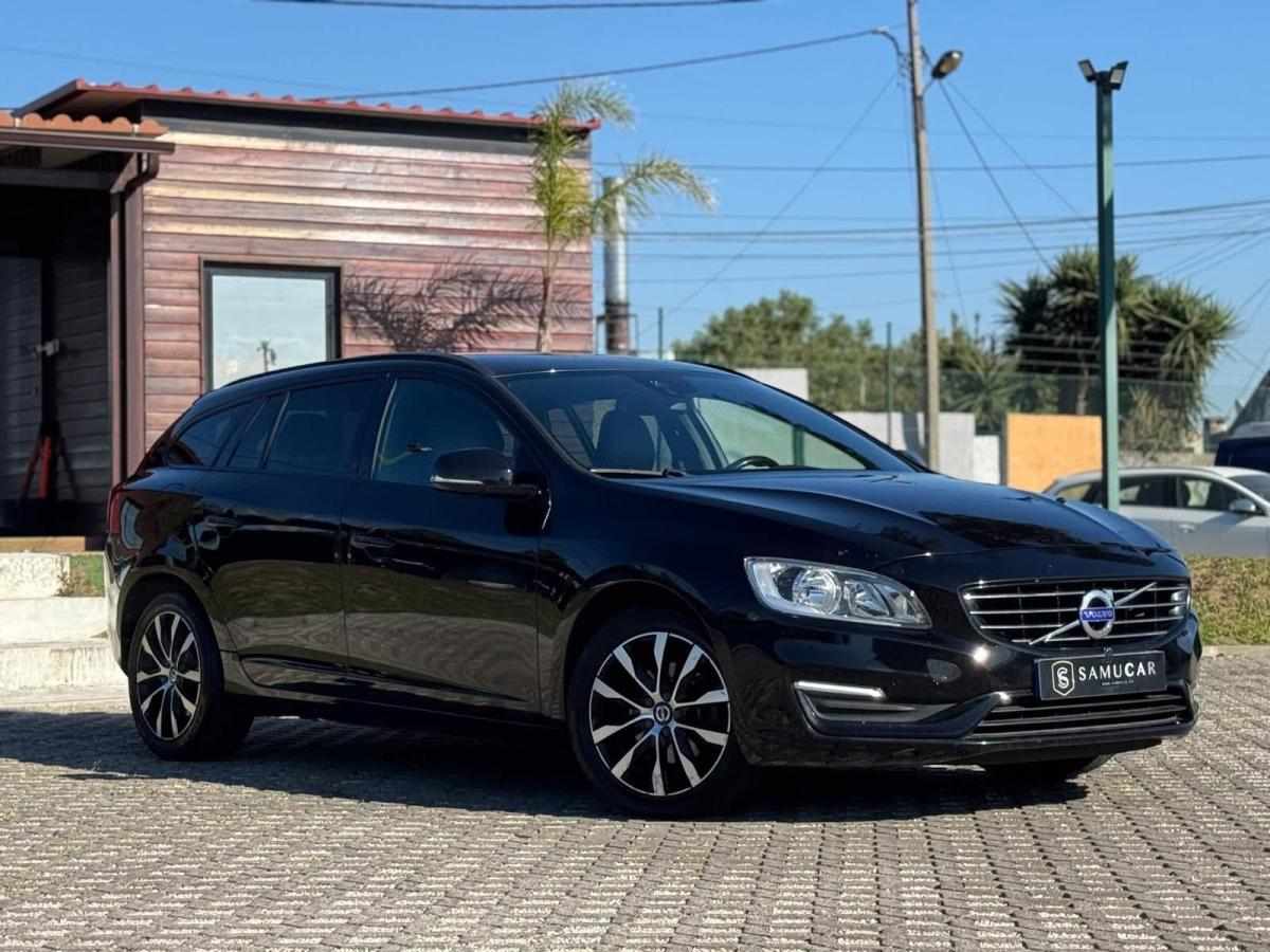 volvo-v60-d2-2018-diesel-1969cc