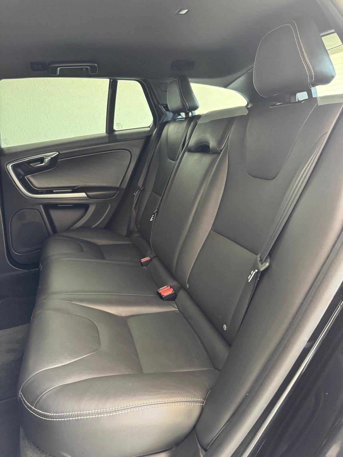 volvo-v60-d2-2018-diesel-1969cc