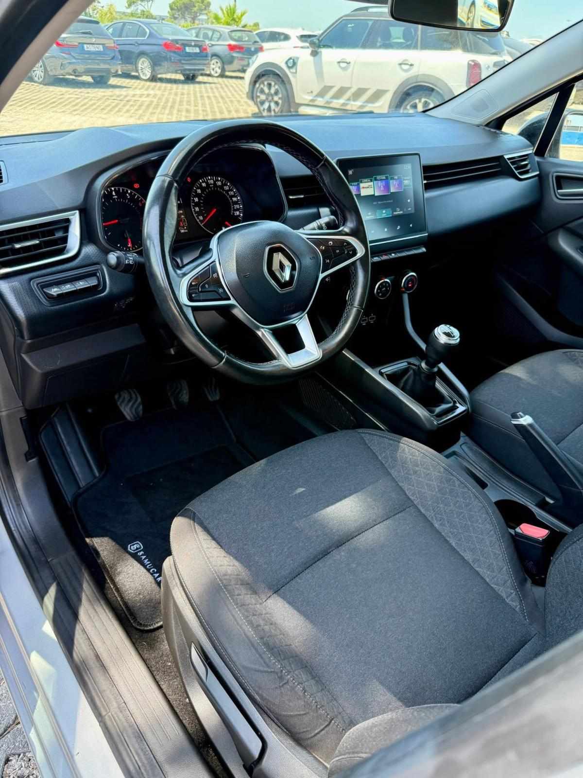 renault-clio-1-0-tce-2023-gasolina-999cc