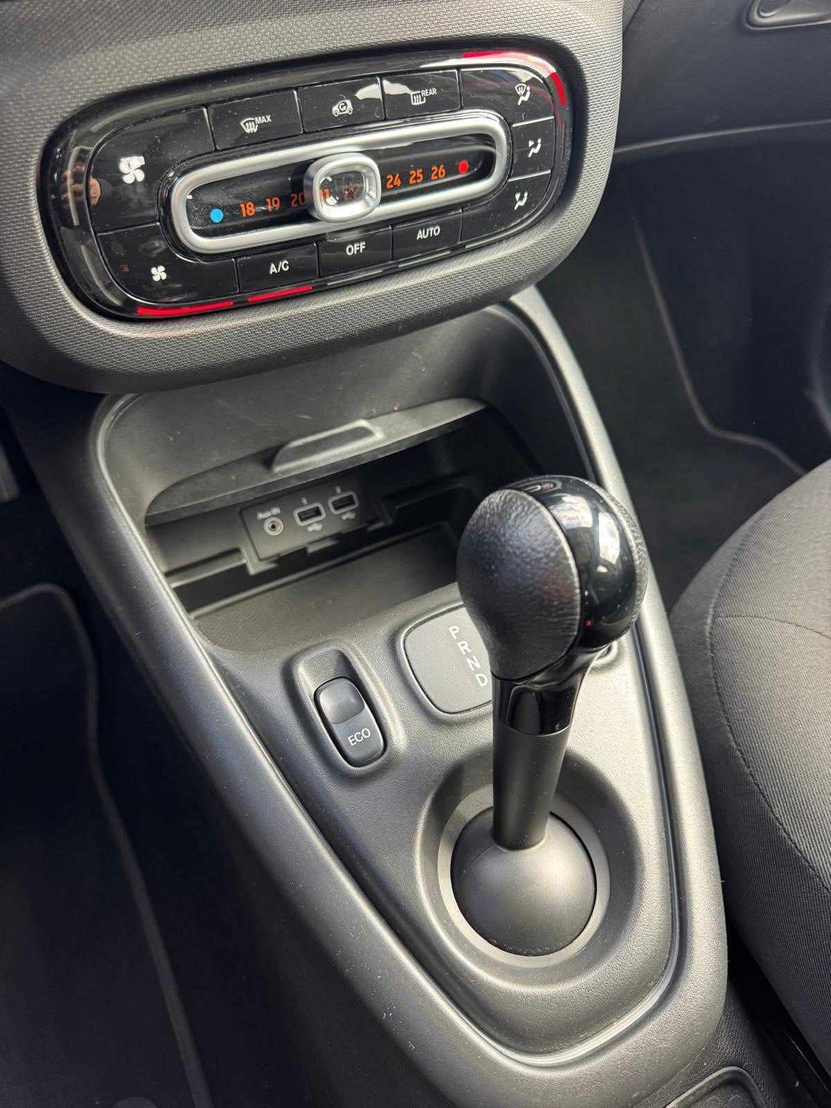 smart-forfour-17-6-kwh-2021-eletrico