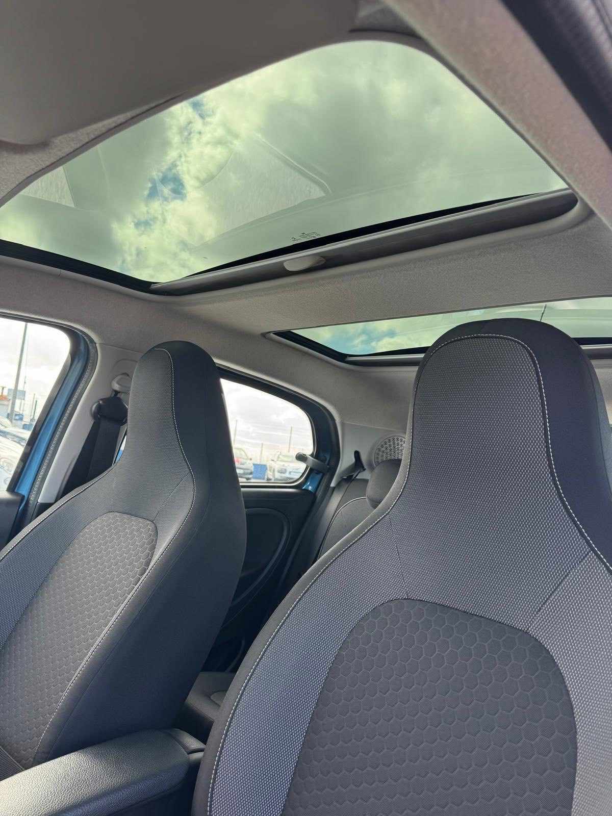 smart-forfour-17-6-kwh-2021-eletrico