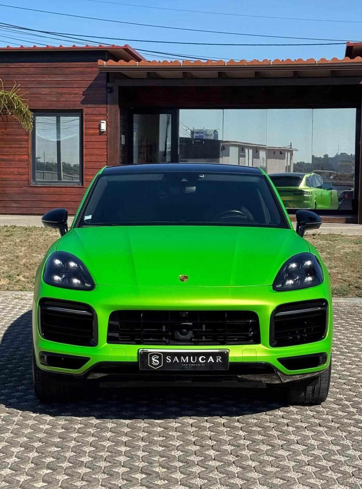 porsche-cayenne-e-hybrid-2021-hibrido-plug-in-2995cc