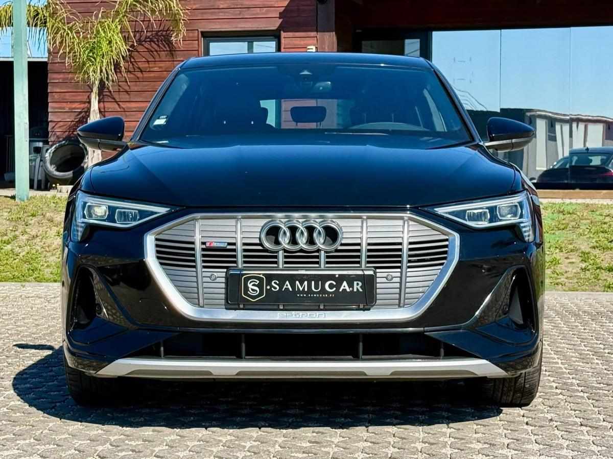 audi-e-tron-55-quattro-2022-eletrico
