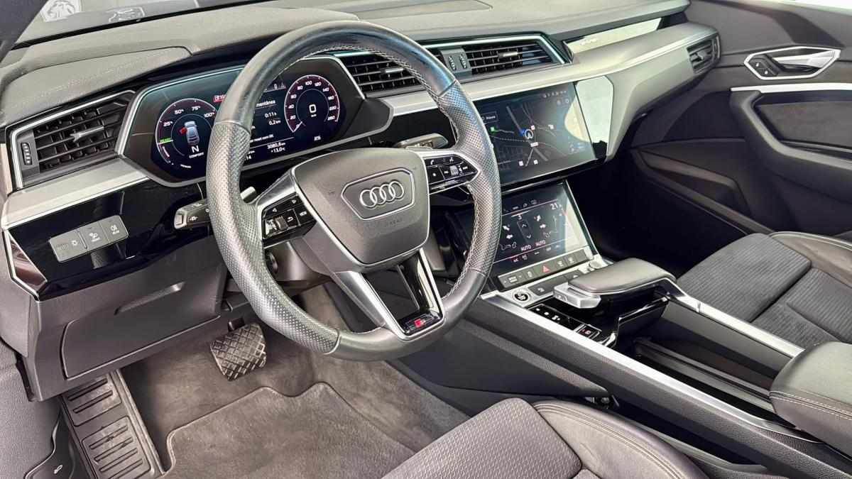 audi-e-tron-55-quattro-2022-eletrico