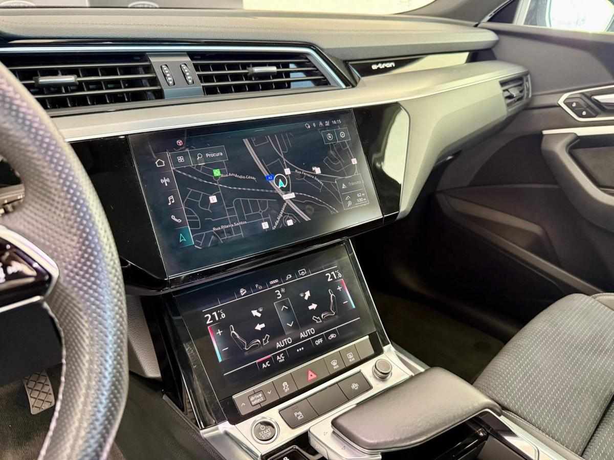 audi-e-tron-55-quattro-2022-eletrico