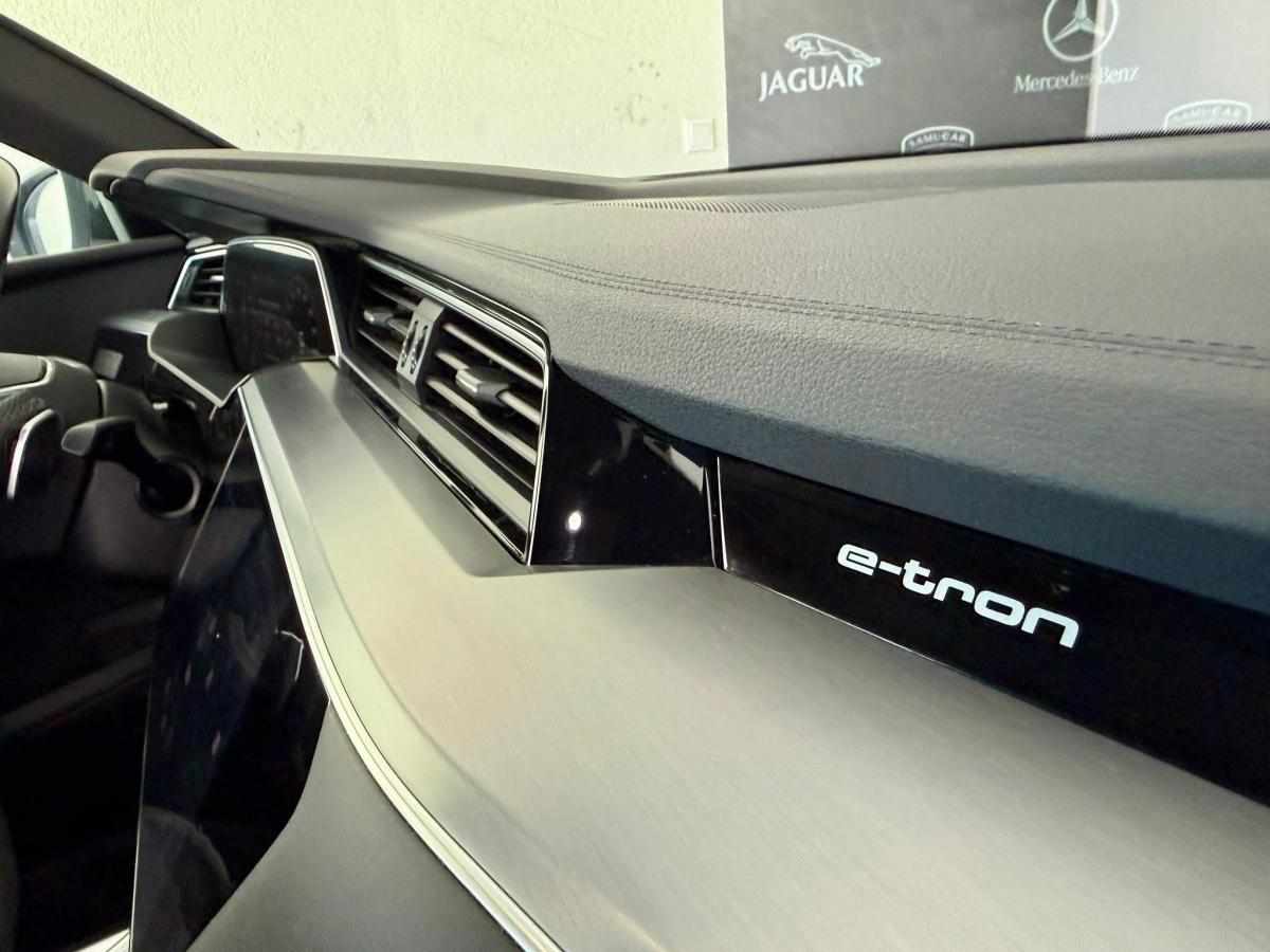 audi-e-tron-55-quattro-2022-eletrico