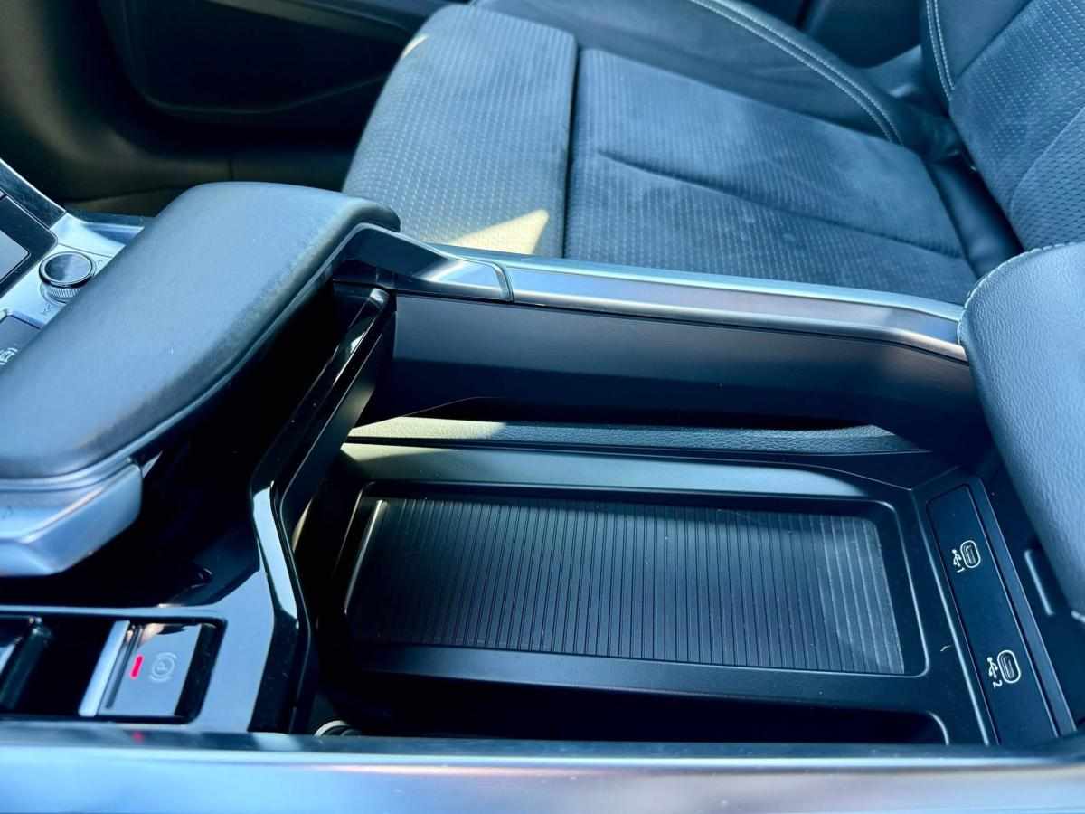 audi-e-tron-55-quattro-2022-eletrico